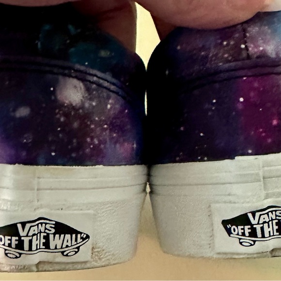 Women’s Classic slide on Vans galaxy print sz 7 like new - Picture 7 of 9